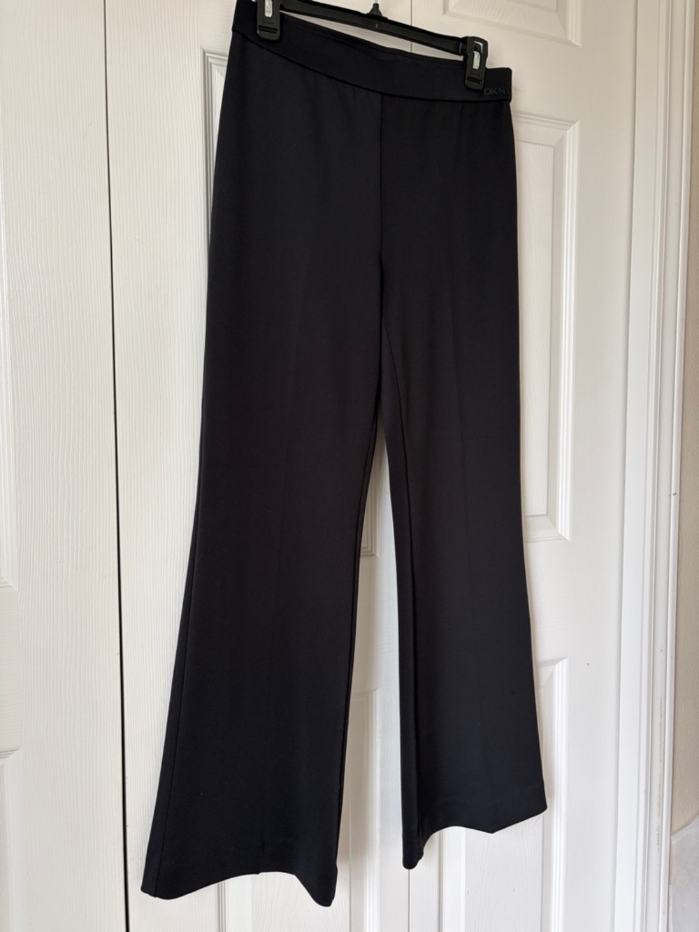 DKNY Black Boot Cut Ponte Pants ~ Petite ~ Size PM